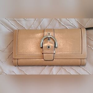 COACH Soho Leather Wallet Tri-Fold Buckle CAMEL Checkbook Wallet - 7.5" x 4